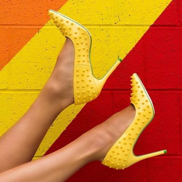 high luxury rivets, heels, 12-inch stiletto spikes dressed as female pumps, pink metal screws, prisoner wedding shoes, size 45. tzt9, Black
high luxury rivets, heels, 12-inch stiletto spikes dressed as female pumps, pink metal screws, prisoner wedding shoes, size 45. tzt9, Black
