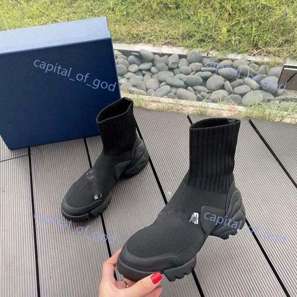 2021 speed trainer luxe design sneakers christian d-connect sneakers women black red casual shoes fashion socks boots 35-41
2021 speed trainer luxe design sneakers christian d-connect sneakers women black red casual shoes fashion socks boots 35-41