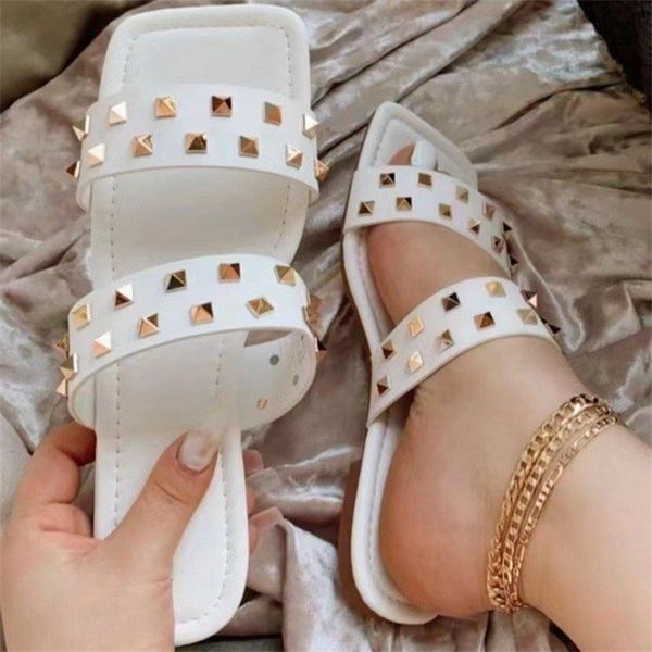 2022 designer rivet slippers womens sandals jelly plastic crystal slides outdoor shoes, Black
2022 designer rivet slippers womens sandals jelly plastic crystal slides outdoor shoes, Black