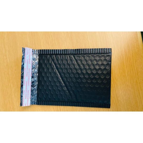 50pcs 11x15cm waterproof mailer bag self-adhesion bubble mailers padded envelopes lined poly mailer self seal black dro wmthsj 
50pcs 11x15cm waterproof mailer bag self-adhesion bubble mailers padded envelopes lined poly mailer self seal black dro wmthsj