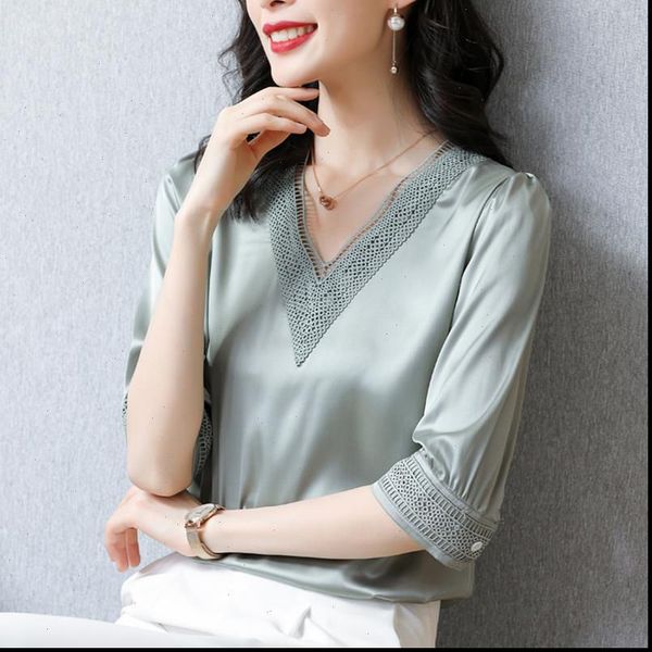 korean heavy silk women blouses shirts woman embroidered satin blouse elegant women hollow out blouse white plus size
korean heavy silk women blouses shirts woman embroidered satin blouse elegant women hollow out blouse white plus size