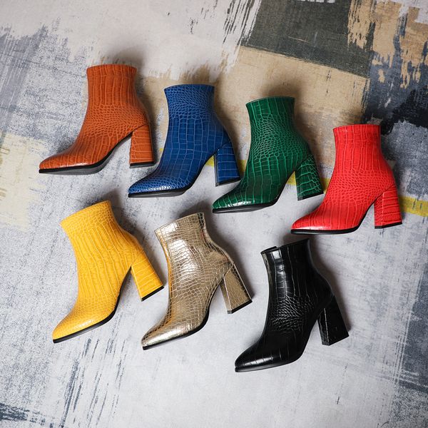 ins female ankle more size 22-26.5 in length autumn and warm winter teddy pointed to the short boots zipper side color 8bzk, Black
ins female ankle more size 22-26.5 in length autumn and warm winter teddy pointed to the short boots zipper side color 8bzk, Black