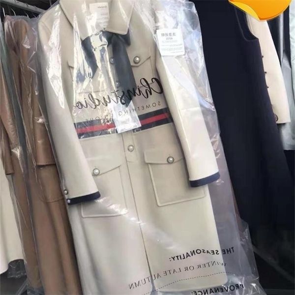 high-end handmade double-sided wool coat beige cashmere coat women's middle long fragrance color matching bow retro woolen coat 201218, Black
high-end handmade double-sided wool coat beige cashmere coat women's middle long fragrance color matching bow retro woolen coat 201218, Black