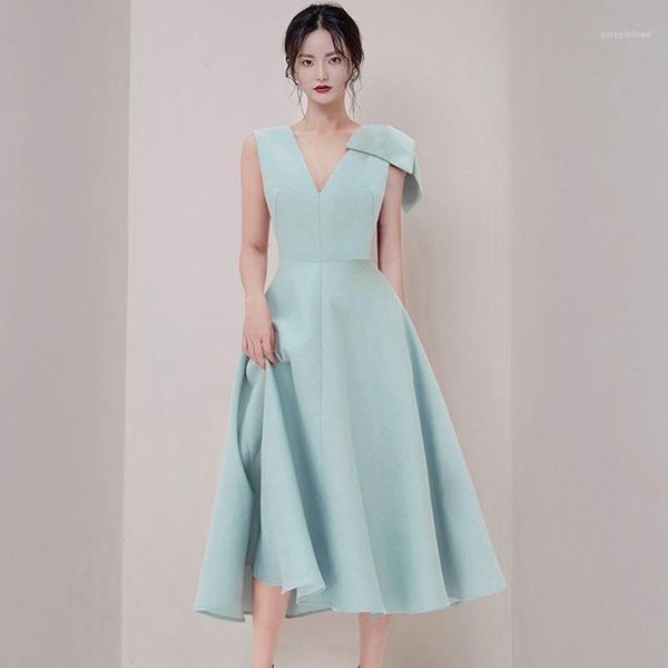 llzacoosh 2020 v-neck women's dresses big bow sleeveless high waist party dress female fashion clothing new summer dresses1, Black;gray
llzacoosh 2020 v-neck women's dresses big bow sleeveless high waist party dress female fashion clothing new summer dresses1, Black;gray