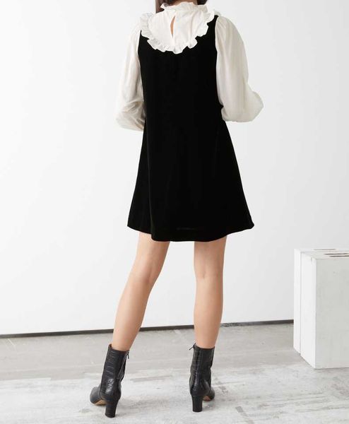 casual dresses women dress 2021 autumn and winter arrival ruffled velvet vintage party vestidos, Black;gray
casual dresses women dress 2021 autumn and winter arrival ruffled velvet vintage party vestidos, Black;gray