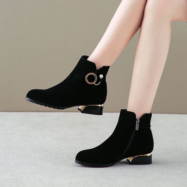 2021 genuine size 22-26.5 cow length female suede shoes ladies in autumn and winter boots imsl, Black
2021 genuine size 22-26.5 cow length female suede shoes ladies in autumn and winter boots imsl, Black