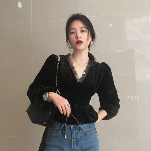 хипстерская корейская одежда черные бархатные рубашки новые blusas mujer de moda 2020 v-образным вырезом женская одежда блузки осенью вершин, White
хипстерская корейская одежда черные бархатные рубашки новые blusas mujer de moda 2020 v-образным вырезом женская одежда блузки осенью вершин, White