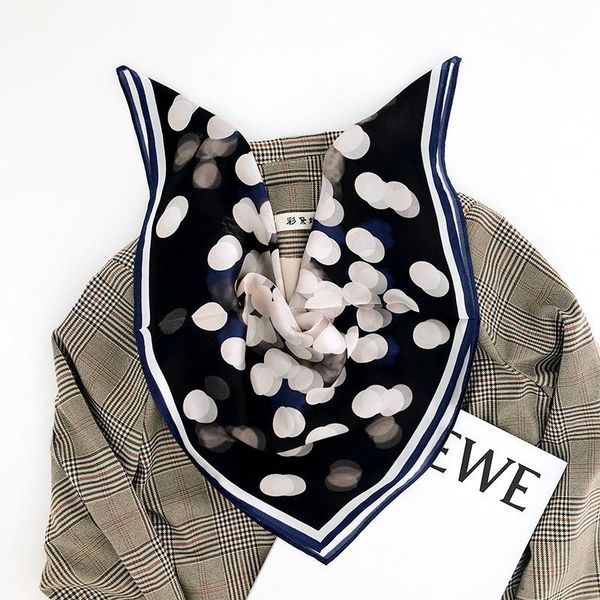 2020 100% pure silk scarf women foulard square small headband fashion print neckerchief scarves bandana hijab, Blue;gray
2020 100% pure silk scarf women foulard square small headband fashion print neckerchief scarves bandana hijab, Blue;gray
