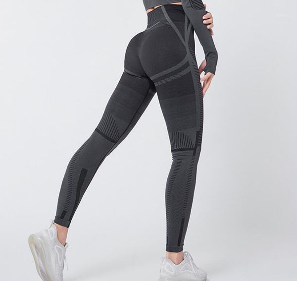 new fitness sports short-sleeved high-waist peach hip tight leggings1, Black 
new fitness sports short-sleeved high-waist peach hip tight leggings1, Black