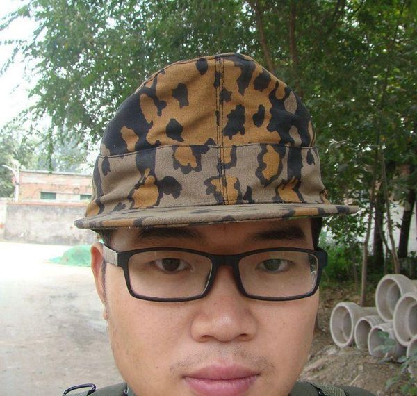 reproduction wwii german elite oakleaf a camo reversible field cap hat in sizes store 5605101, Blue;gray
reproduction wwii german elite oakleaf a camo reversible field cap hat in sizes store 5605101, Blue;gray