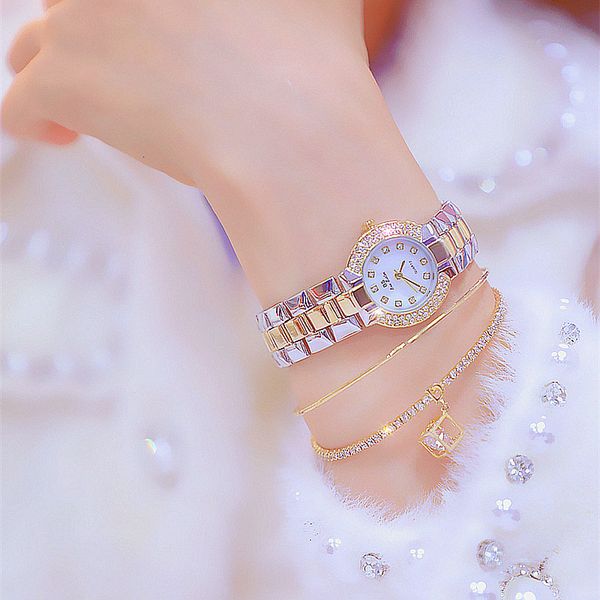 brand women small dial wristwatch ladies diamond quartz watch crystal female wristwatch zegarek horloges vrouwen gift 201211, Slivery;brown
brand women small dial wristwatch ladies diamond quartz watch crystal female wristwatch zegarek horloges vrouwen gift 201211, Slivery;brown