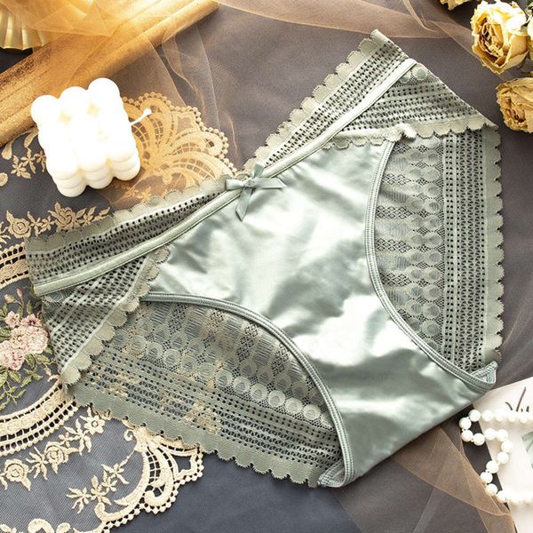 lace underpants mid low waist ice silk skin friendly pants with cotton crotch, Black;white
lace underpants mid low waist ice silk skin friendly pants with cotton crotch, Black;white