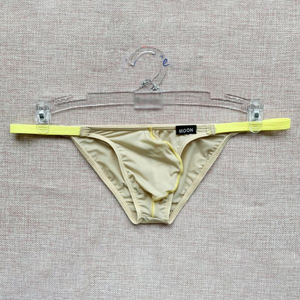 underpants men low rise briefs thong g-string t-back high stretch lingerie underwear men's ice silk contrast, Black;white
underpants men low rise briefs thong g-string t-back high stretch lingerie underwear men's ice silk contrast, Black;white
