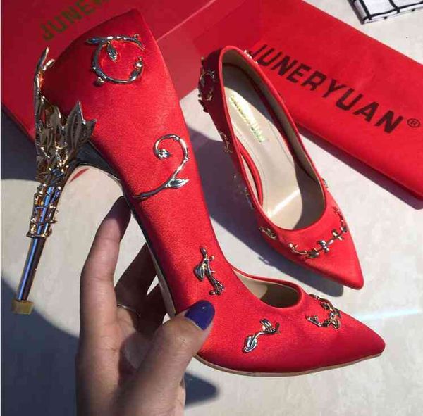 fashion autumn bridal shoes gold stiletto single red high heels pointed bridesmaid no box and right, Black
fashion autumn bridal shoes gold stiletto single red high heels pointed bridesmaid no box and right, Black