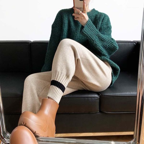 yeeloca winter warm outwear woolen pants women's elastic waist solid high waist trousers korean thickened loose knitted pants1, Black;white
yeeloca winter warm outwear woolen pants women's elastic waist solid high waist trousers korean thickened loose knitted pants1, Black;white