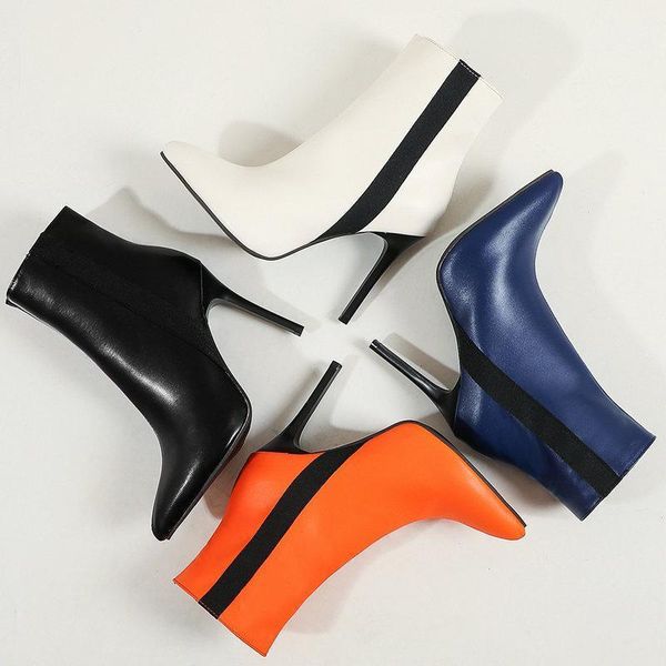 agodor 2020 new pointed toe ankle boots women thin high heel boots fashion ladies with zipper plush size 34-451, Black
agodor 2020 new pointed toe ankle boots women thin high heel boots fashion ladies with zipper plush size 34-451, Black