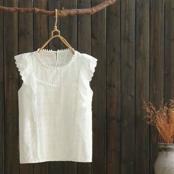 2021 new flounce shoulder o neck embroidery lace blouse100% cotton white ruffle sleeveless blouses women summer casual
2021 new flounce shoulder o neck embroidery lace blouse100% cotton white ruffle sleeveless blouses women summer casual
