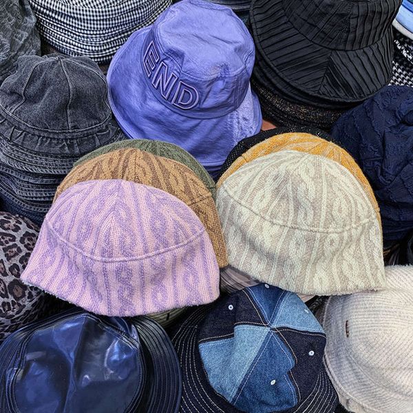landlord new autumn and knitting twist pattern temperament versatile domed hat winter plush warmth trend, Blue;gray
landlord new autumn and knitting twist pattern temperament versatile domed hat winter plush warmth trend, Blue;gray