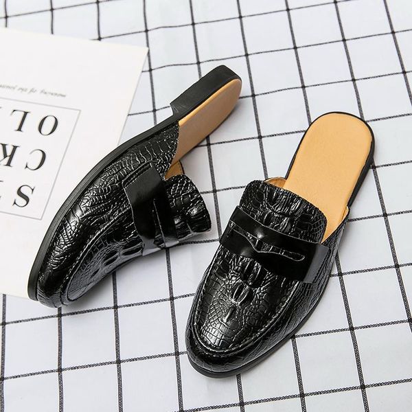 qulity luxury mens designer crocodile pattern slippers genuine leather mules black brown slipper mens casual slip-on shoes large size 38
qulity luxury mens designer crocodile pattern slippers genuine leather mules black brown slipper mens casual slip-on shoes large size 38