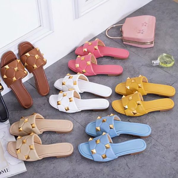 women's and 'girl's leather studded slippers designers new summer classic fashion beach sandals brand wholesale casual walkin, Black
women's and 'girl's leather studded slippers designers new summer classic fashion beach sandals brand wholesale casual walkin, Black