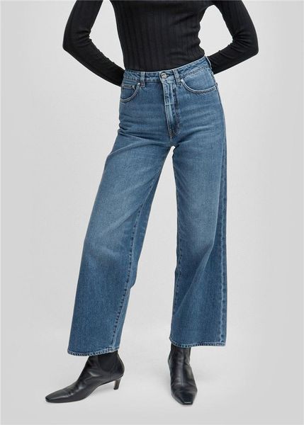 women's jeans pants classic retro straight high waist women jeans blue casual wild lady 2021 new wide-leg denim pants
women's jeans pants classic retro straight high waist women jeans blue casual wild lady 2021 new wide-leg denim pants