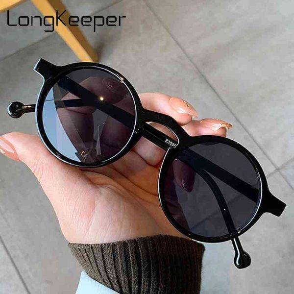 retro round sunglasses women brand designer classic vintage small frame sun glasses ladies black driving eyewear korean style, White;black
retro round sunglasses women brand designer classic vintage small frame sun glasses ladies black driving eyewear korean style, White;black