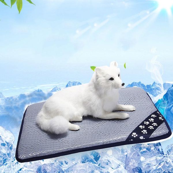 summer cool kennel mat blue mat detachable non-slip summer cooling pet dog ice sleeping mats for dogs
summer cool kennel mat blue mat detachable non-slip summer cooling pet dog ice sleeping mats for dogs
