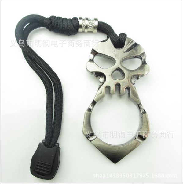 skull single finger survival keychain ring broken window device finger tiger fist button women's self-defense products
skull single finger survival keychain ring broken window device finger tiger fist button women's self-defense products