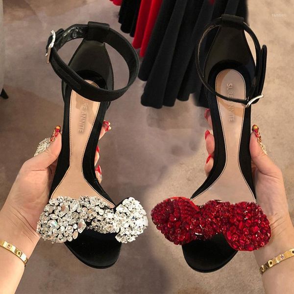 2021 summer leather new black satin hand-sewn sandals rhinestone bow stiletto heels small party dress shoes women1
2021 summer leather new black satin hand-sewn sandals rhinestone bow stiletto heels small party dress shoes women1