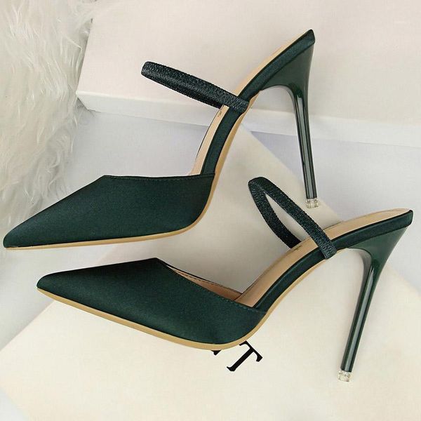 2020 women 10cm stiletto high heels plus size satin sandals lady green pumps slides scarpins heels blue silk mules shoes1, Black
2020 women 10cm stiletto high heels plus size satin sandals lady green pumps slides scarpins heels blue silk mules shoes1, Black