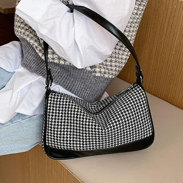 shoulder bags classic panelled color felt for women 2021 winter fashion female brand trending bag designer handbags
shoulder bags classic panelled color felt for women 2021 winter fashion female brand trending bag designer handbags