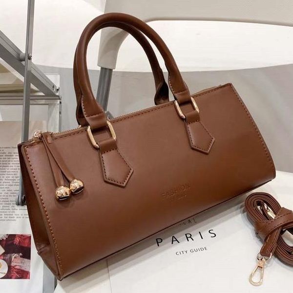 shoulder bags 2021 trend small square bag for women's luxury pu fashion lady designer leather crossbody solid color handbags
shoulder bags 2021 trend small square bag for women's luxury pu fashion lady designer leather crossbody solid color handbags