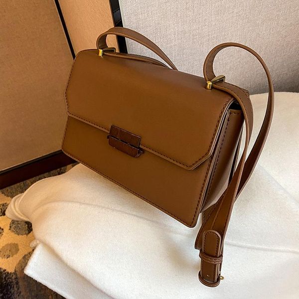 shoulder bags high-end retro female bag 2021 trendy fashion all-match messenger net red one-shoulder western style small square