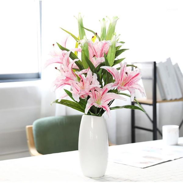 chencheng 5 pieces / lot silk artificial lily flower wedding bridal fake flowers bouquet plants home party wedding decor1
chencheng 5 pieces / lot silk artificial lily flower wedding bridal fake flowers bouquet plants home party wedding decor1
