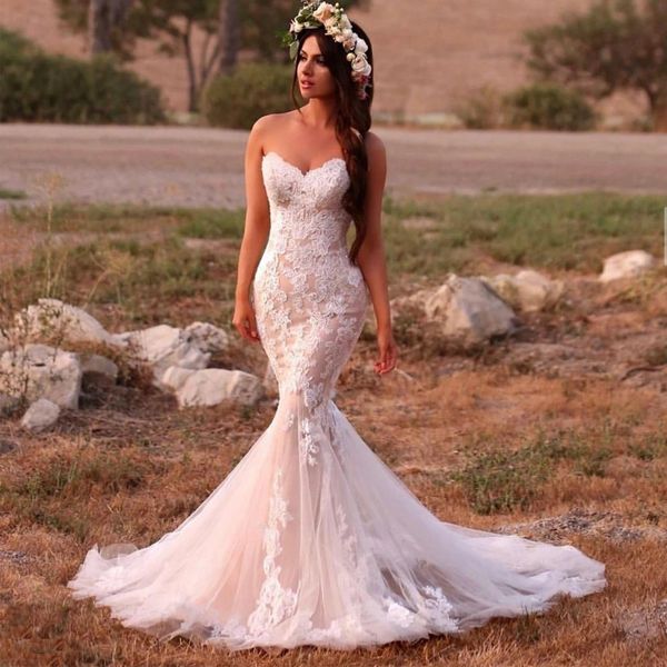 2021 white lace mermaid wedding dresses sweetheart neck sleeveless sweep train vintage outdoor bridal gowns plus size marriage dress
2021 white lace mermaid wedding dresses sweetheart neck sleeveless sweep train vintage outdoor bridal gowns plus size marriage dress