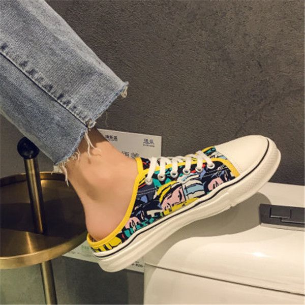 wholesale non-brand summer canvas half slippers men's version of the trend of a pedal lazy shoes breathable baotou men's shoes, Black
wholesale non-brand summer canvas half slippers men's version of the trend of a pedal lazy shoes breathable baotou men's shoes, Black