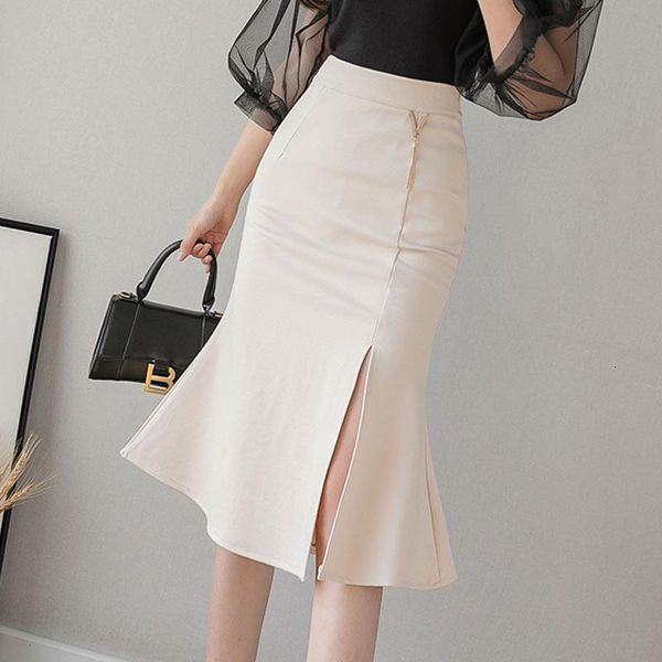 new women black red pencil skirts 2020 elegant high waist korean clothing fashion knee length ruffles split office midi skirts
new women black red pencil skirts 2020 elegant high waist korean clothing fashion knee length ruffles split office midi skirts