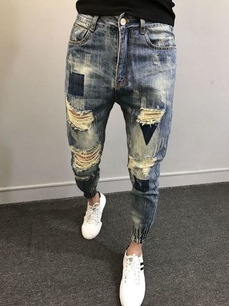 slim fit pants summer men's jeans tie foot hole versatile fashion korean small leg capris, Blue
slim fit pants summer men's jeans tie foot hole versatile fashion korean small leg capris, Blue