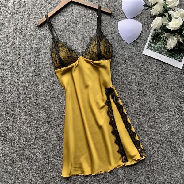satin new women nightgown sleepwear sleeveless pyjamas with chest pad girl short nightdress1, Black;red
satin new women nightgown sleepwear sleeveless pyjamas with chest pad girl short nightdress1, Black;red