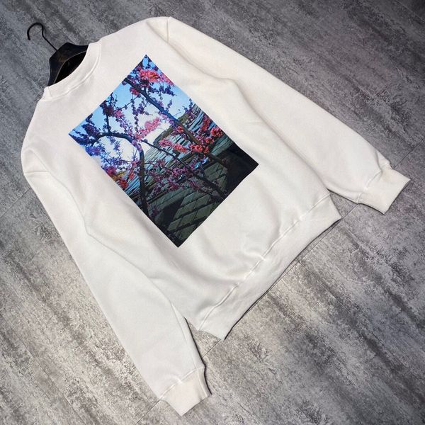 men and women autumn and winter new plus velvet floral print simple basic round neck sweater bottoming essentials jumper, Black
men and women autumn and winter new plus velvet floral print simple basic round neck sweater bottoming essentials jumper, Black