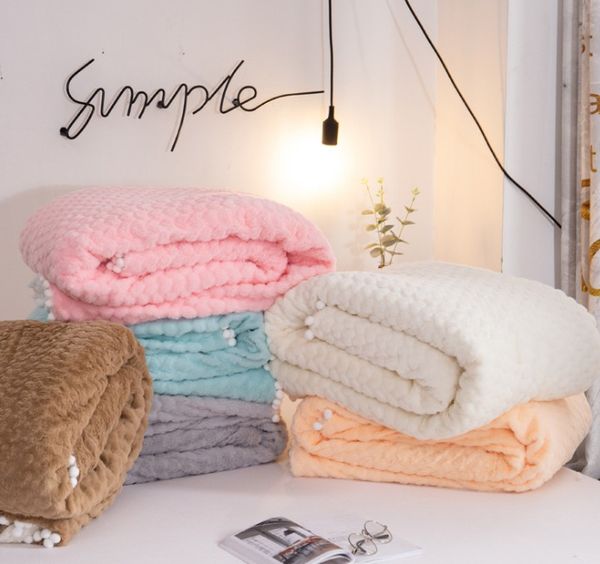 winter warm lamb blanket solid color thickened blanket sofa warm gift blanket with pillow cushion 150*200
winter warm lamb blanket solid color thickened blanket sofa warm gift blanket with pillow cushion 150*200