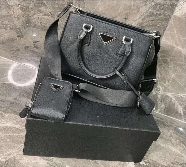 printing messenger handbag letter classic leather bags woman high purse genuine messenger 20ss handbag triangle quality ftcjh
printing messenger handbag letter classic leather bags woman high purse genuine messenger 20ss handbag triangle quality ftcjh