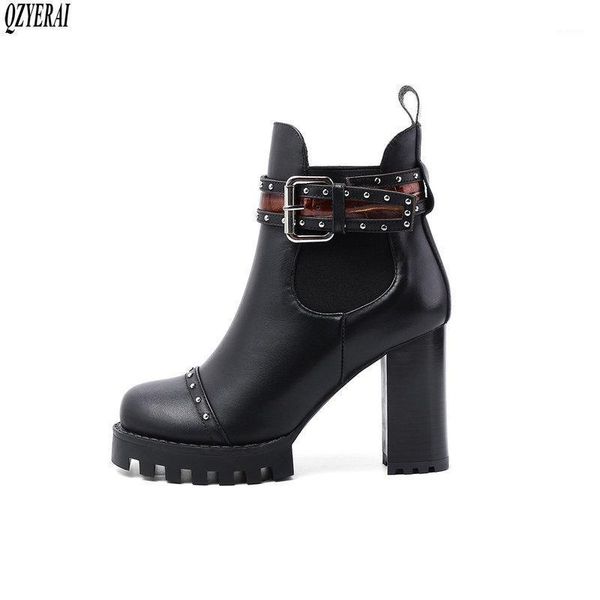 2020 autumn/winter new ankle boots from brand same style leather ankle boots with high heel thick heel and waterproof platform1, Black
2020 autumn/winter new ankle boots from brand same style leather ankle boots with high heel thick heel and waterproof platform1, Black