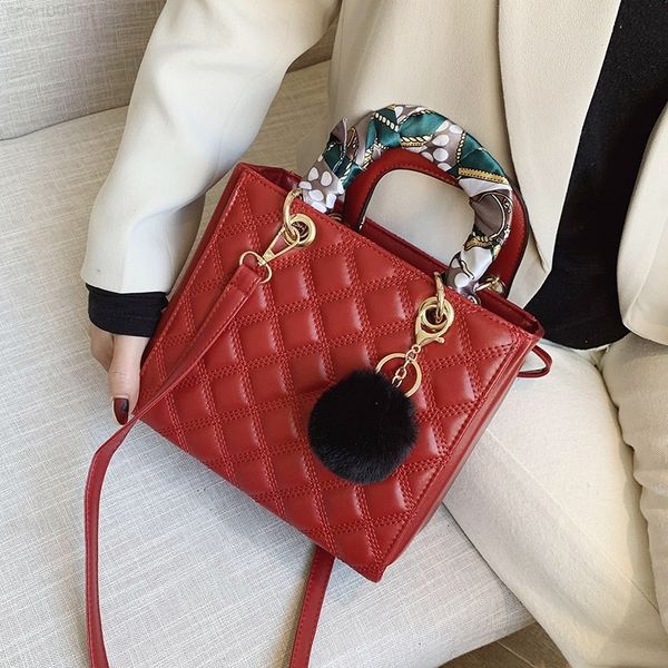 brand designer ladies handbag small ribbon hair ball shoulder bags for women 2020 tote bag pu leather female messenger b, Red;black
brand designer ladies handbag small ribbon hair ball shoulder bags for women 2020 tote bag pu leather female messenger b, Red;black