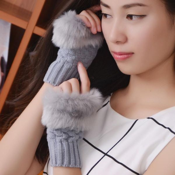 female winter gloves faux r-abbit hair warm faux short half-finger solid color cartoon cute creative girls gloves handschoenen, Blue;gray
female winter gloves faux r-abbit hair warm faux short half-finger solid color cartoon cute creative girls gloves handschoenen, Blue;gray