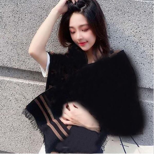 classic designer cashmere scarf for men and women luxury winter cashmere designer f-letters pattern cashmere pashminas shawls scarves, Blue;gray
classic designer cashmere scarf for men and women luxury winter cashmere designer f-letters pattern cashmere pashminas shawls scarves, Blue;gray