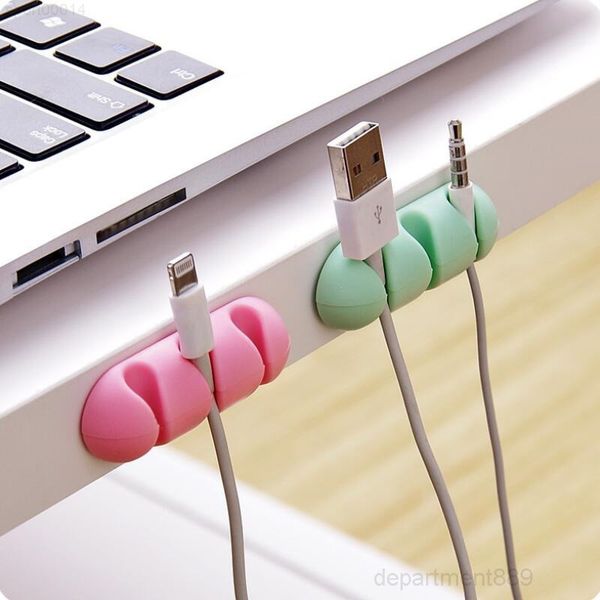 a-2pcs/lot silicone self-adhesive office desk organizer kitchen fixing gadget deskwire storage holder accessories owd2943
a-2pcs/lot silicone self-adhesive office desk organizer kitchen fixing gadget deskwire storage holder accessories owd2943