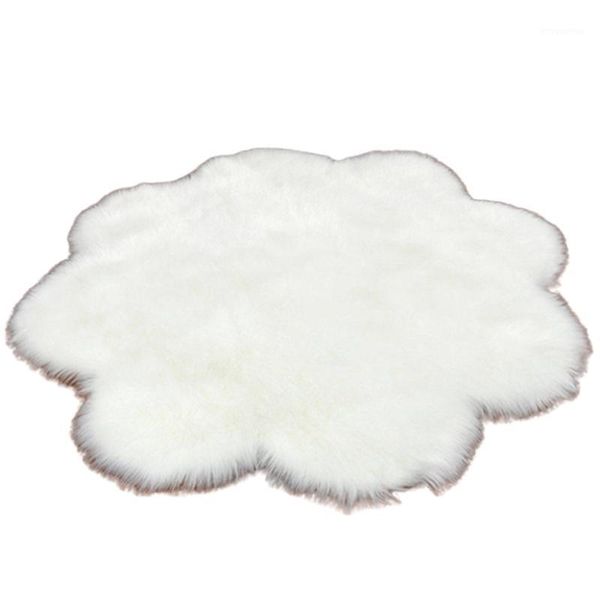 flower shape solid faux fur carpet imitation artificial sheepskin wool floor rug shaggy area carpets for living room bedroom-whi1
flower shape solid faux fur carpet imitation artificial sheepskin wool floor rug shaggy area carpets for living room bedroom-whi1