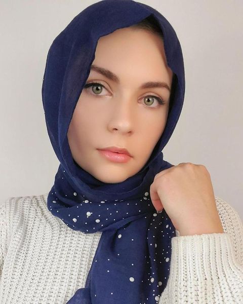 scarves arab women's cotton blend scarf with diamond studs pearls plain hijab shawls wraps solid color muslim 10pc/lot, Blue;gray
scarves arab women's cotton blend scarf with diamond studs pearls plain hijab shawls wraps solid color muslim 10pc/lot, Blue;gray