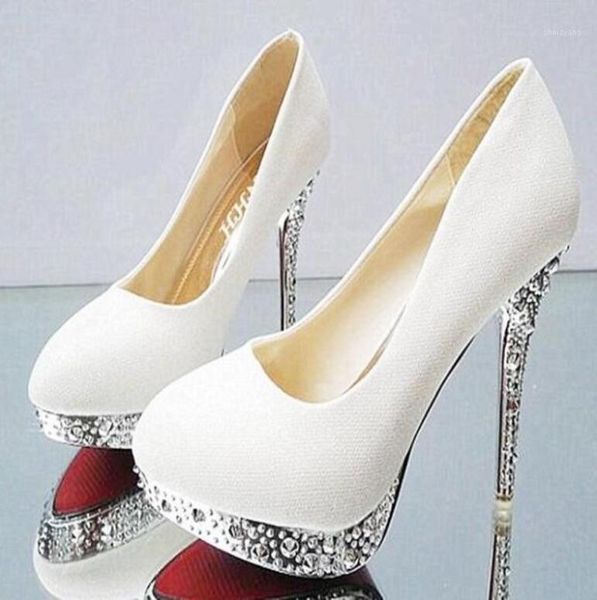 bridal shoes wedding shoes ladies waterproof platform shallow mouth round head high heels crystal sequins 11cm high heels 35-411, Black
bridal shoes wedding shoes ladies waterproof platform shallow mouth round head high heels crystal sequins 11cm high heels 35-411, Black